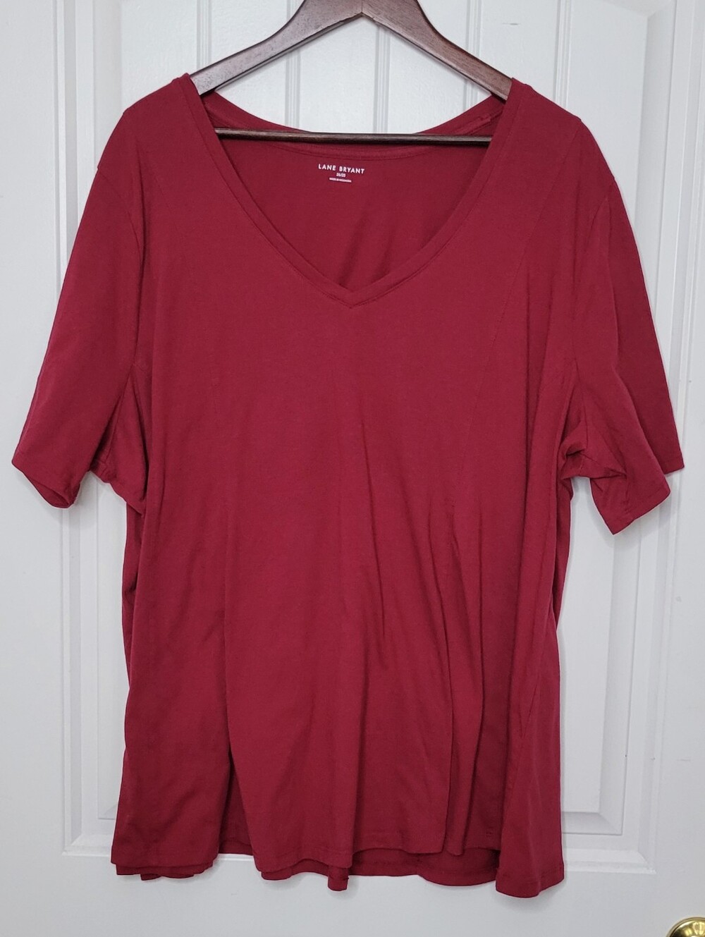 Lane Bryant Short Sleeve V-Neck Top in Burgundy Red